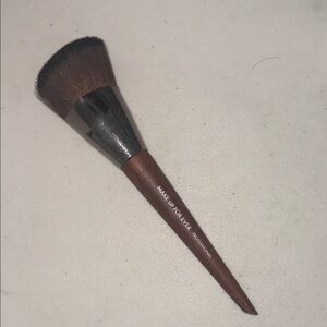 MAKE UP FOR EVER 109 Brush